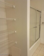 6761 Holmby Ave in Las Vegas, NV - Building Photo - Building Photo