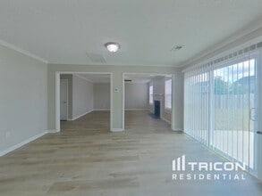 235 Drooping Leaf Ln in Lexington, SC - Building Photo - Building Photo