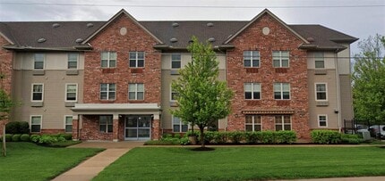 7550 Page Ave in St. Louis, MO - Building Photo - Building Photo