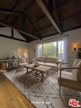 3116 Lake Hollywood Dr in Los Angeles, CA - Building Photo - Building Photo
