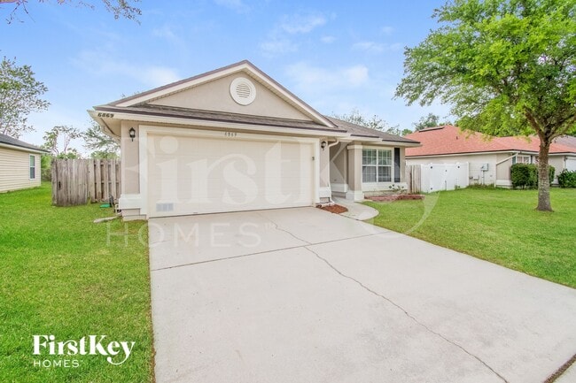 6869 Southern Oaks Dr W in Jacksonville, FL - Foto de edificio - Building Photo