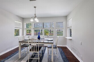 641 St Andrews Blvd in Naples, FL - Building Photo - Building Photo