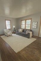 836 Knoll Ave in Waterloo, IA - Building Photo