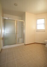9085 Hamatani Ct in Elk Grove, CA - Building Photo - Building Photo