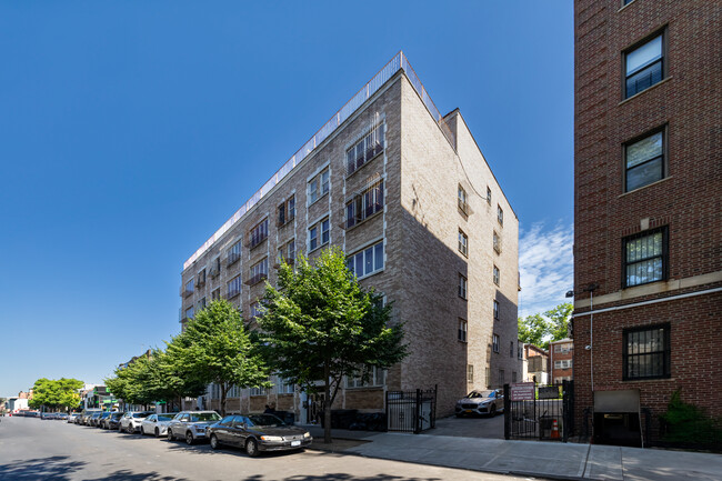 1317-1323 46th St in Brooklyn, NY - Building Photo - Building Photo