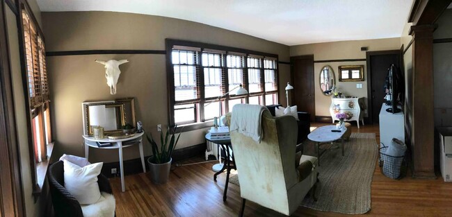 4053 Columbus Ave in Minneapolis, MN - Building Photo - Building Photo