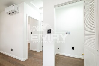 9135 Arrington Ave in Downey, CA - Building Photo - Building Photo