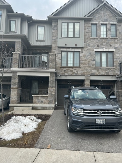 property at 115-115 S Creek Dr