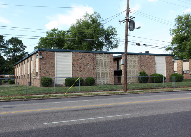 Kimball Cabana Apartments in Memphis, TN - Building Photo - Building Photo