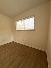 5515 NW 6th Pl in Miami, FL - Building Photo - Building Photo
