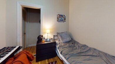 1323 Boylston St, Unit 9 in Boston, MA - Building Photo - Building Photo