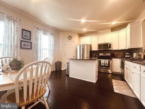 1746 Beacon Ln in Warrington, PA - Building Photo - Building Photo