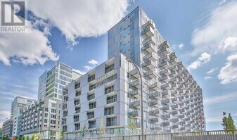 38 Monte Kwinter Ct in Toronto, ON - Building Photo