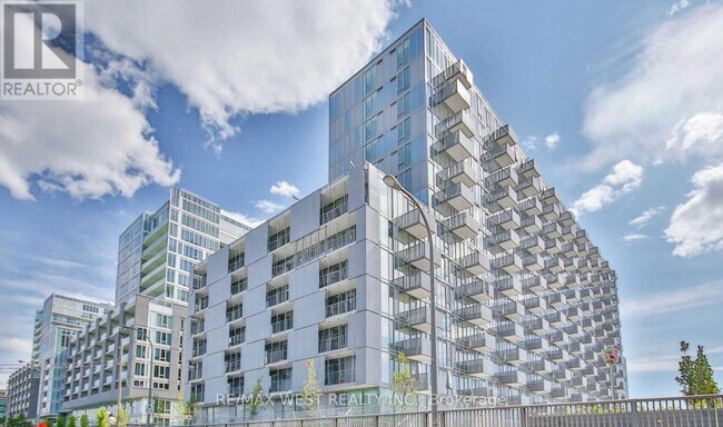 property at 38 Monte Kwinter Ct