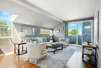 1097 Blanche St in Pasadena, CA - Building Photo - Building Photo