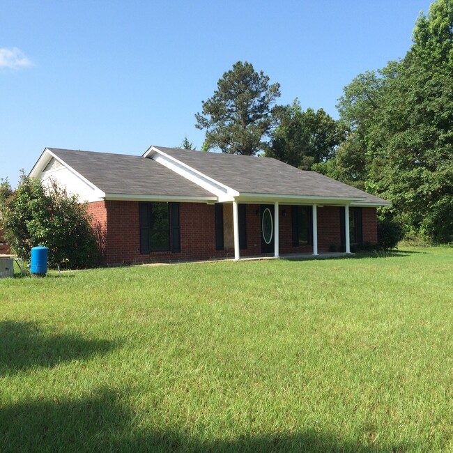 property at 944 Lavender Rd