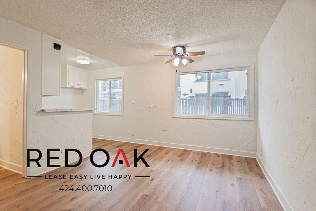 11173 Charnock Rd in Los Angeles, CA - Building Photo