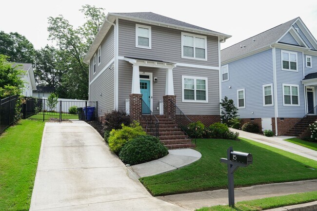 15 Ivy St in Greenville, SC - Building Photo - Building Photo