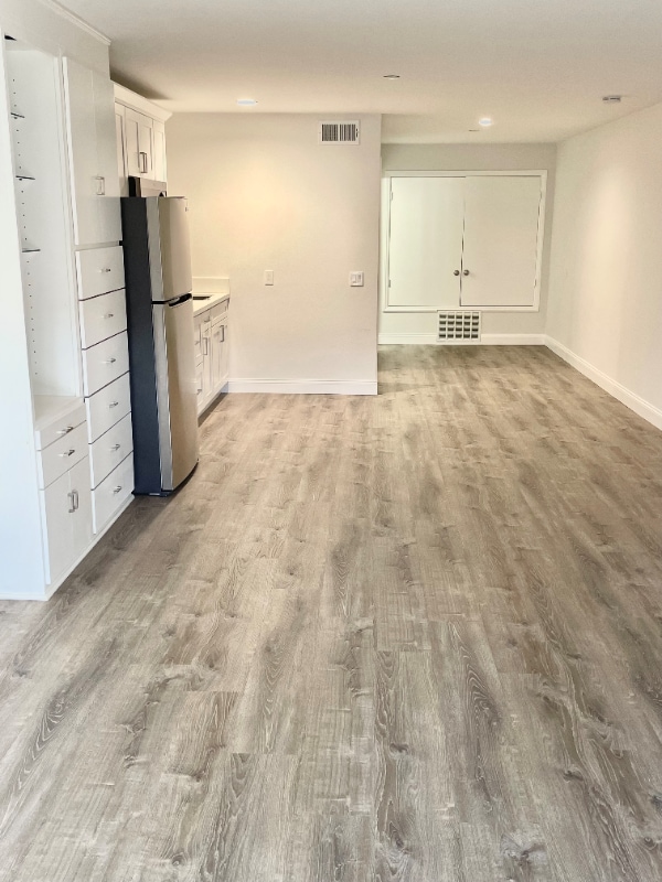 17200 Newhope St in Fountain Valley, CA - Building Photo - Building Photo