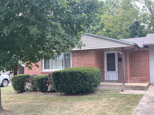 property at 517 E 2nd St