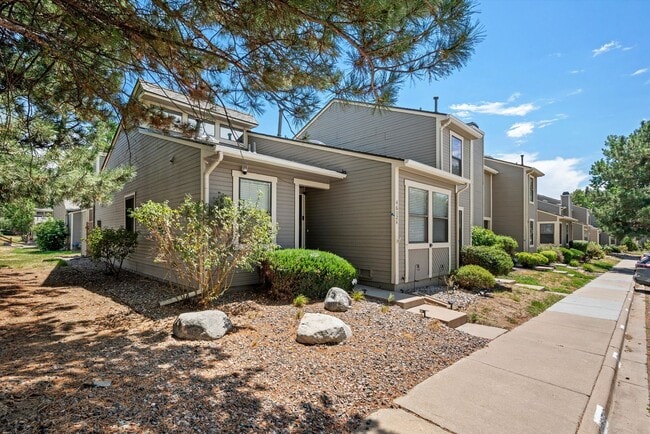 property at 4602 S Fraser Cir