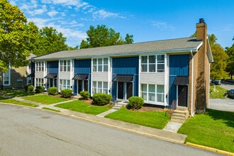 Gateway Apartments in Richmond, VA - Foto de edificio - Building Photo