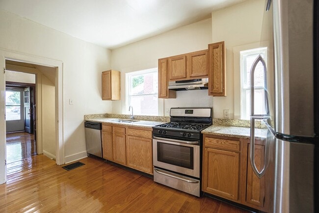 128 Claire Rd in Syracuse, NY - Building Photo - Building Photo