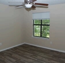 Fox Creek Camden in Camden, AR - Building Photo - Interior Photo
