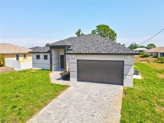2606 25th St SW in Lehigh Acres, FL - Building Photo - Building Photo
