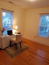 6 Gaston St in Easthampton, MA - Building Photo - Building Photo
