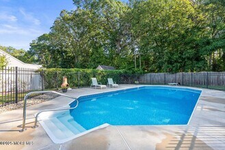 23 Barbara Ln in Ocean Township, NJ - Building Photo - Building Photo