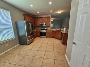 2244 Waxwing Dr in League City, TX - Building Photo - Building Photo