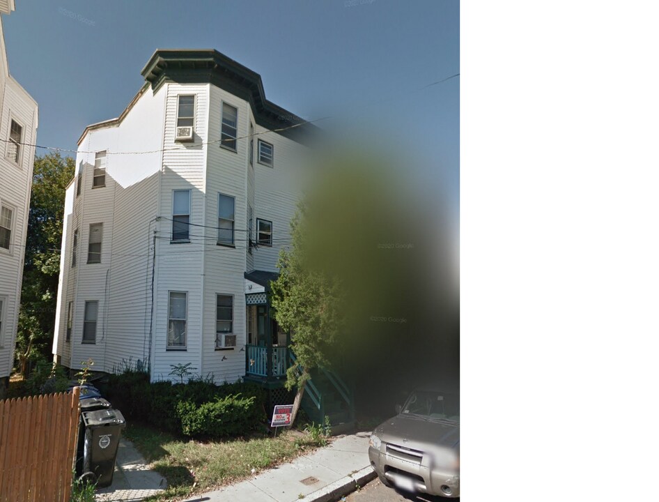 26 Haskell St, Unit #1 in Boston, MA - Building Photo