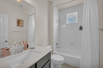 8616 Torrita Dr in Hutto, TX - Building Photo - Building Photo