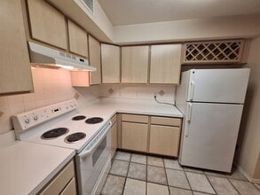 829 Camargo Way in Altamonte Springs, FL - Building Photo - Building Photo