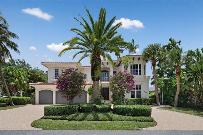 501 Golden Harbour Dr in Boca Raton, FL - Building Photo - Building Photo