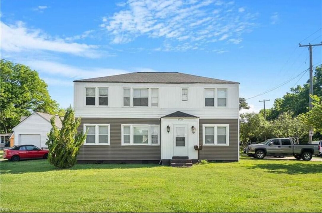 1720 Seaboard Ave, Unit B in Chesapeake, VA - Foto de edificio