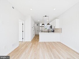 1326 S Gross St in Philadelphia, PA - Building Photo