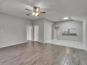 2226 Spring Dusk Dr in Spring, TX - Building Photo - Building Photo