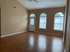 98 Susquehanna Trail in Crawfordville, FL - Foto de edificio - Building Photo