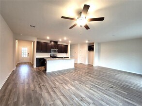 614 Easton Wy in Lawrenceville, GA - Building Photo - Building Photo