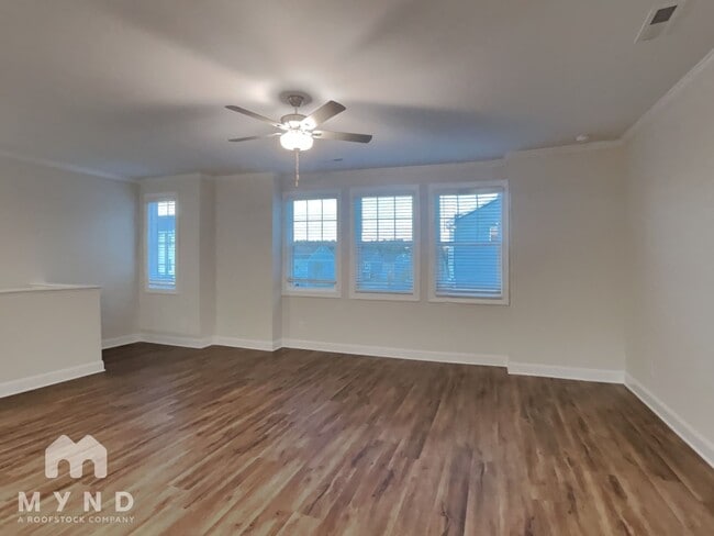 7000 Point Bar Pl in Raleigh, NC - Building Photo - Building Photo