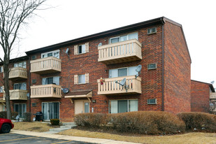 120 Oliver Ct Apartments