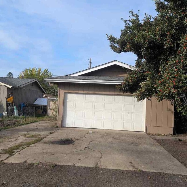 property at 231 Hawthorne St