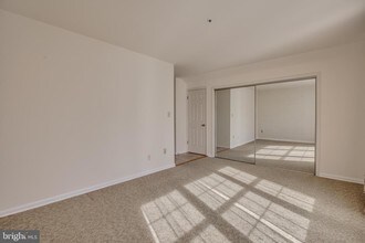2707 Summerview Way-Unit -7302 in Annapolis, MD - Building Photo - Building Photo