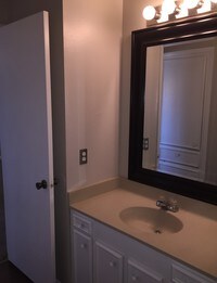 Building Photo - Westbrook Villas Apartments in West Monroe, Louisiana