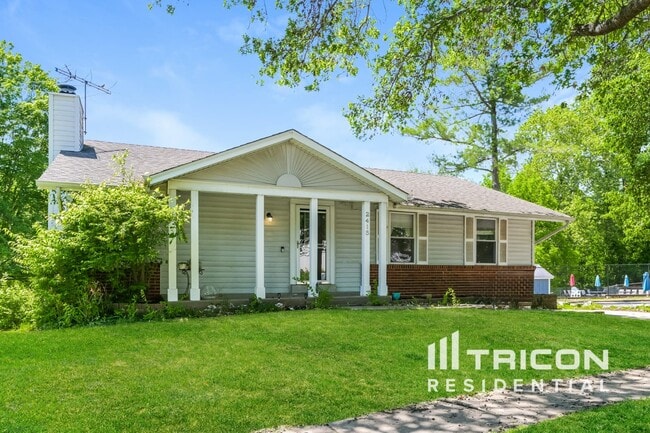 property at 2415 Sarthe Ct