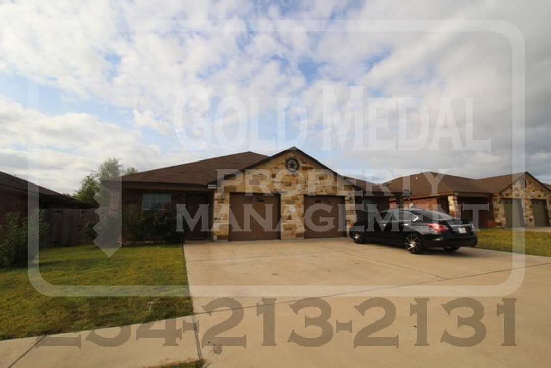 1106 Grace Point Dr in Killeen, TX - Foto de edificio
