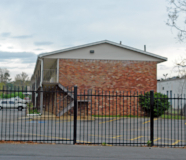 College Terrace in Little Rock, AR - Building Photo - Building Photo