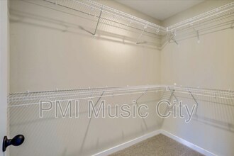622 Hadley Vlg Blvd in Nashville, TN - Building Photo - Building Photo